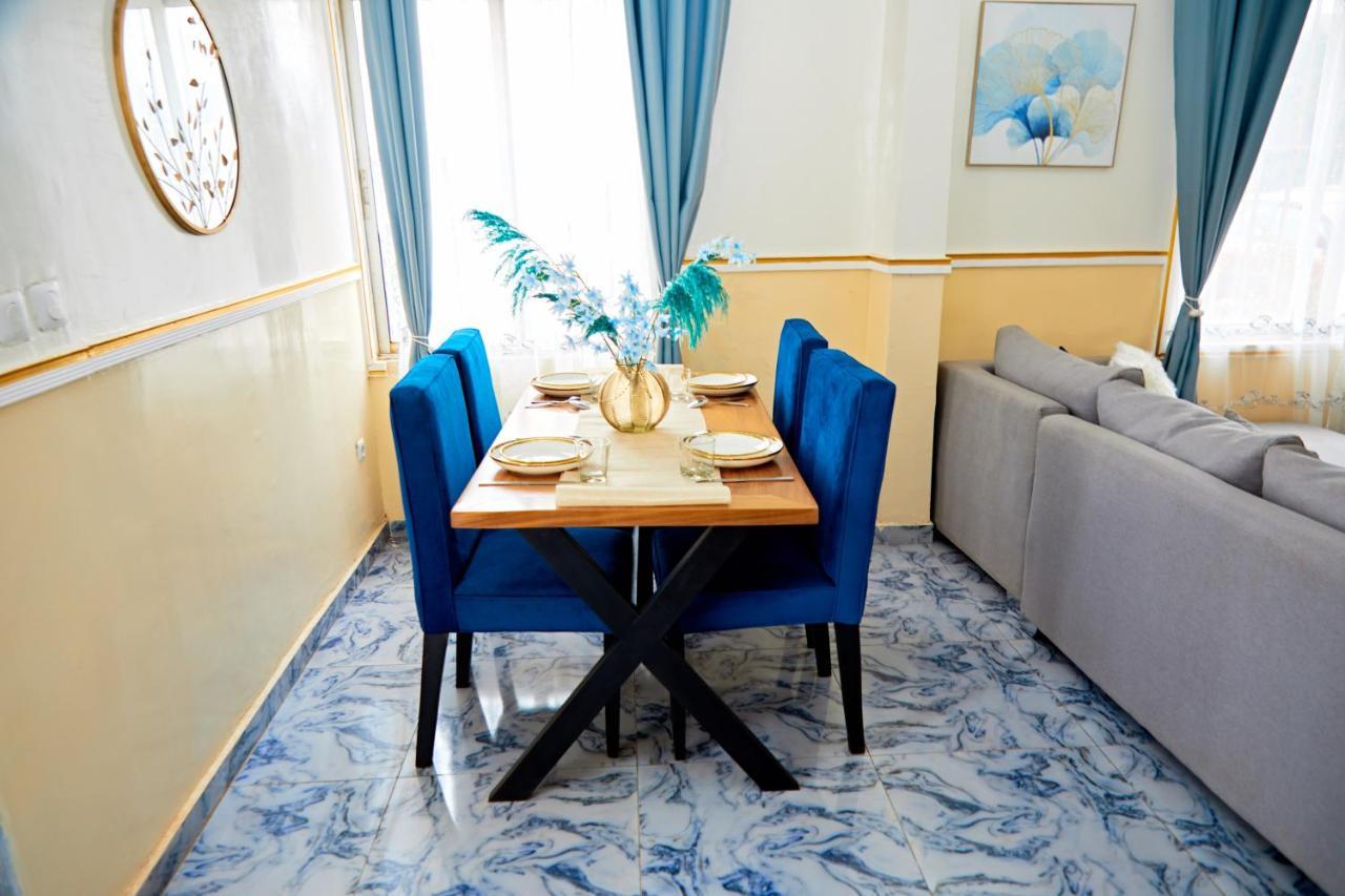 Appartement Avec Vue Panoramique Two Or Three Rooms 야운데 외부 사진